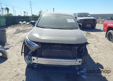 2025 Toyota Rav4 Le z USA, uszkodzony, nr VIN 2T3H1RFV1SW398955